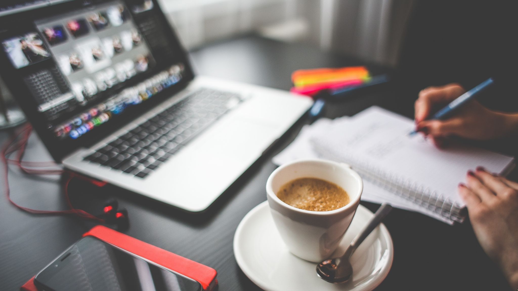 COMO AUMENTAR SEU FOCO E PERFORMANCE COGNITIVA COM JEJUM MATINAL